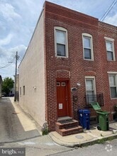 Building Photo - 230 S Duncan St