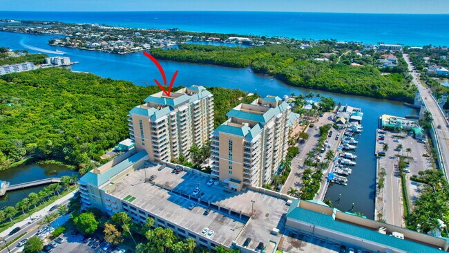 Building Photo - 700 E Boynton Beach Blvd