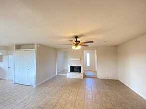 Building Photo - 521 26th Ave N