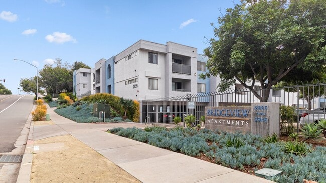 Building Photo - Bridgeview Apartments