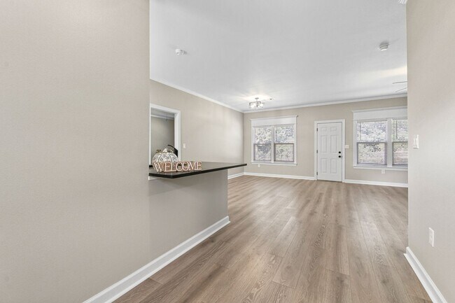 Foto del edificio - New construction near Air Base