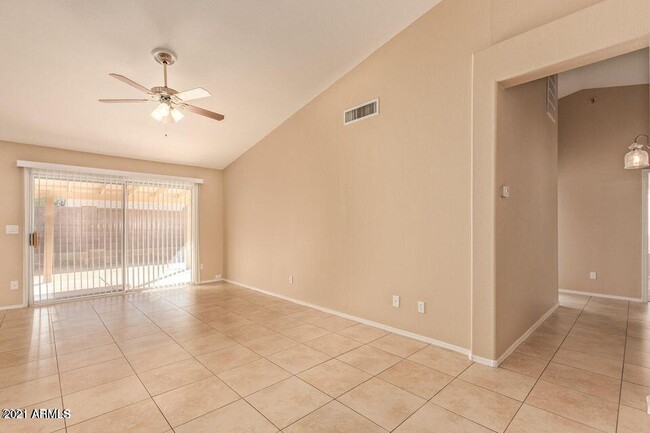 Building Photo - 6727 W Cherry Hills Dr