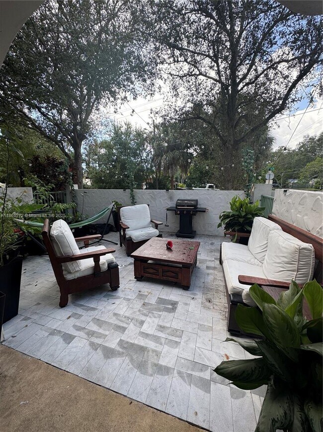 Foto del edificio - 2900 Hidden Harbour Ct