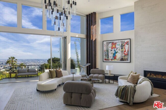 Foto del edificio - 9270 Kinglet Dr