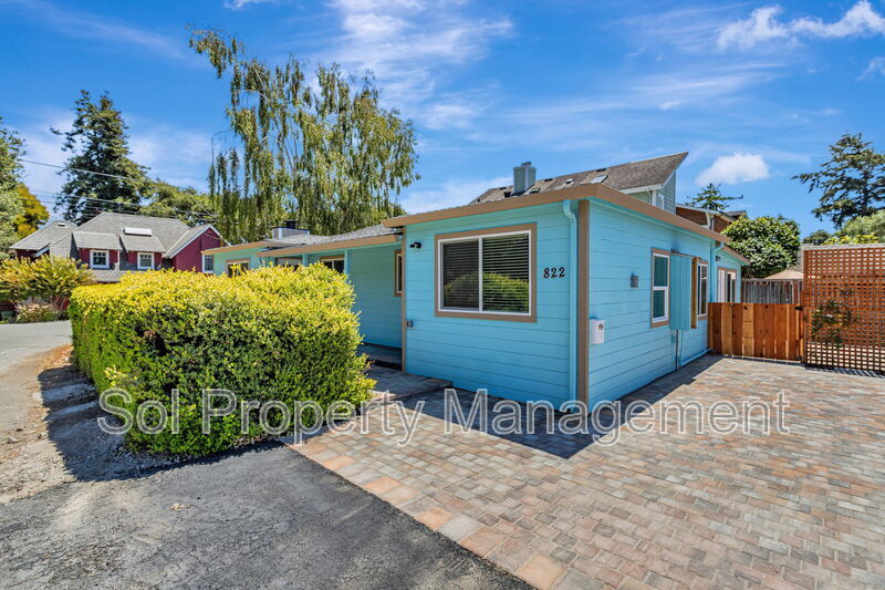 Foto principal - 822 Eaton St