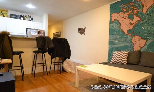 Foto del edificio - 324 St Paul St