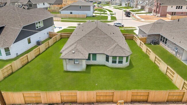 Foto del edificio - 2634 Chivalry Ln
