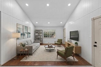Building Photo - 1100 Shasta Ave W