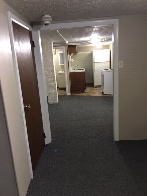 Foto del edificio - 141 W Main St