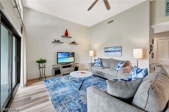 Building Photo - 583 Beachwalk Cir
