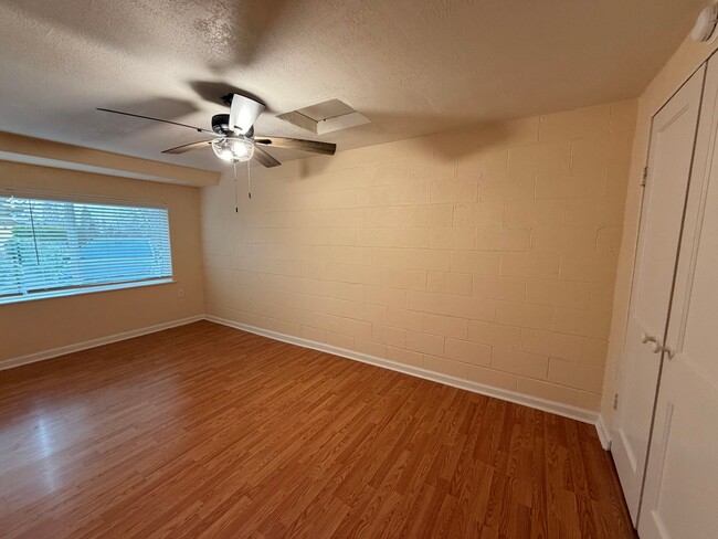 Photo - 11240 SW Barbur Blvd Apartment