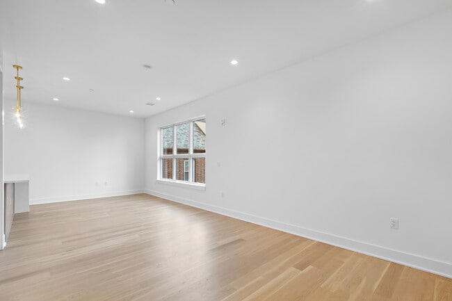 Foto del edificio - The Lofts at Blvd East