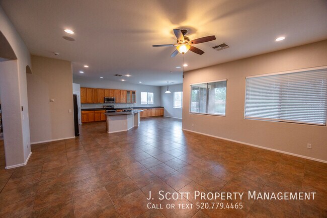 Foto del edificio - 3312 E Bluebird Pl