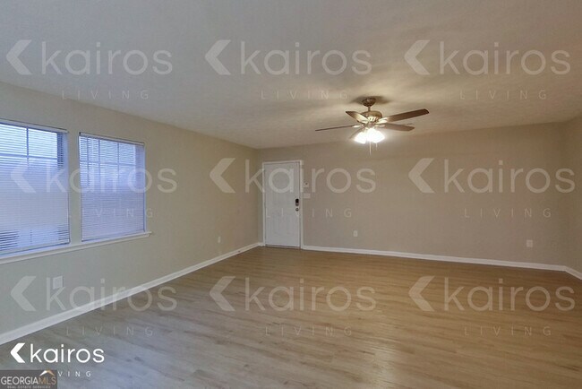 Foto del edificio - 100 Deer Pkwy