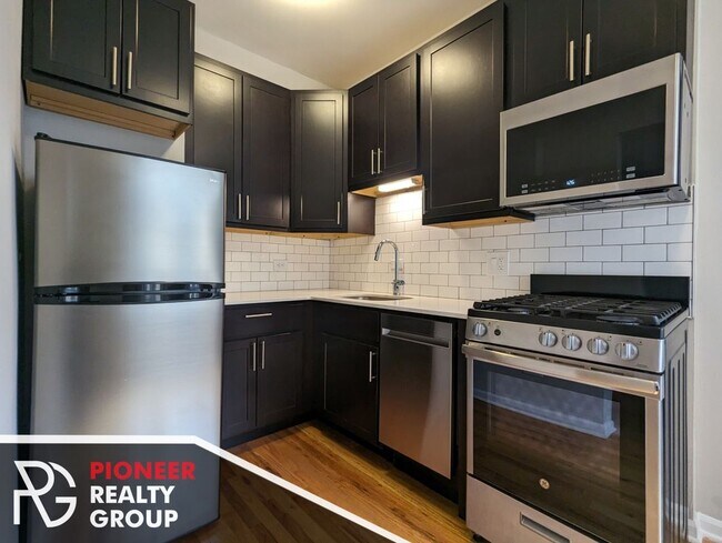 Foto del edificio - 4242 N Sheridan Rd