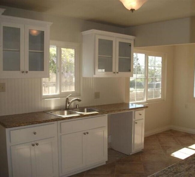 Foto del edificio - Charming Home in Historic Old Escondido! A...
