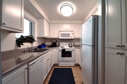 2B Standard Kitchen - Del Prado