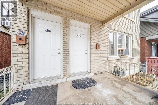 Photo du bâtiment - 406-08 Randolph Ave