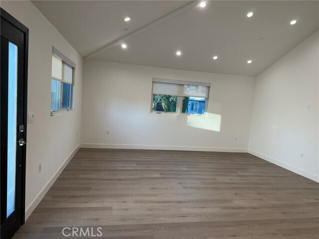 Building Photo - 5972 Jamieson Ave