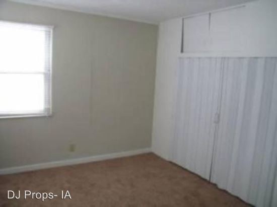 Building Photo - 3 br, 1 bath House - 1240 17th Street