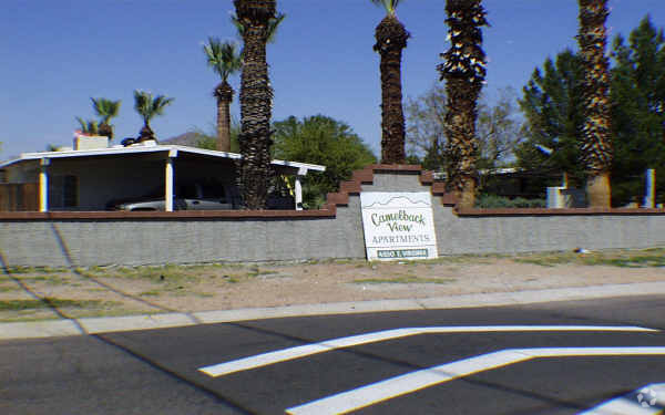 Foto principal - Camelback View Apartments