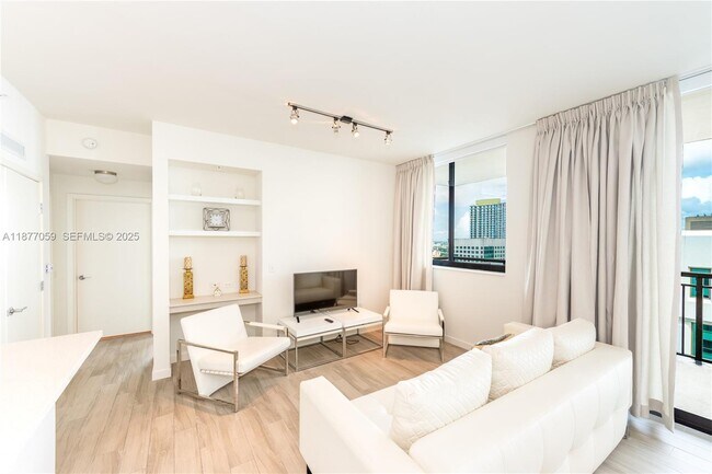 Foto del edificio - 999 SW 1st Ave