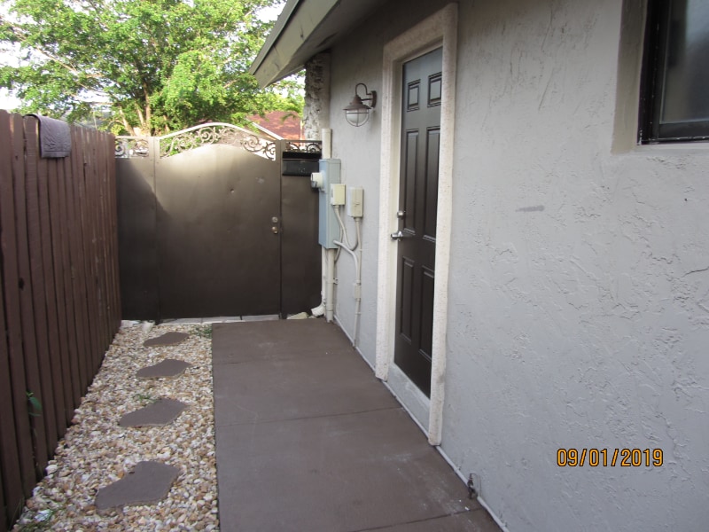 Photo - 10740 SW 142nd Ave