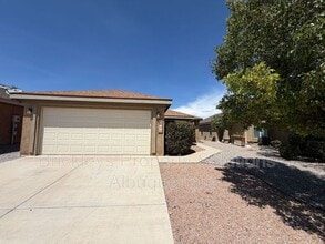 Building Photo - 8035 Sierra Altos Pl NW