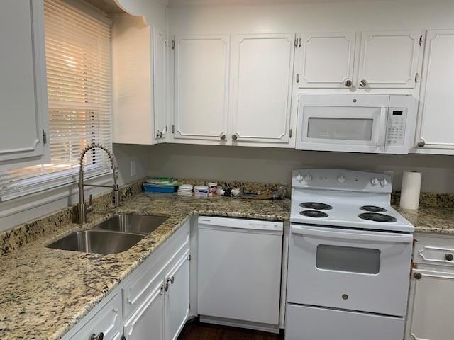 Foto del edificio - 16121 Edgewood Dr