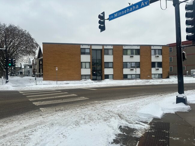 Building Photo - 3200 Minnehaha Ave