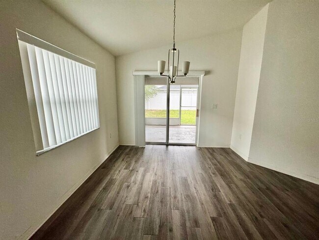 Building Photo - 468 Monticelli Dr