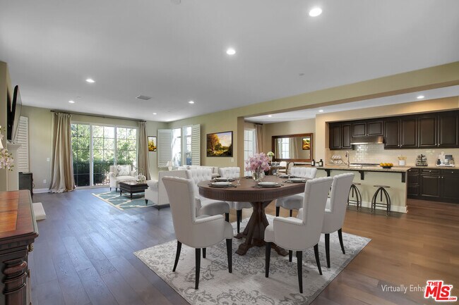 Building Photo - 7842 Whimbrel Ln