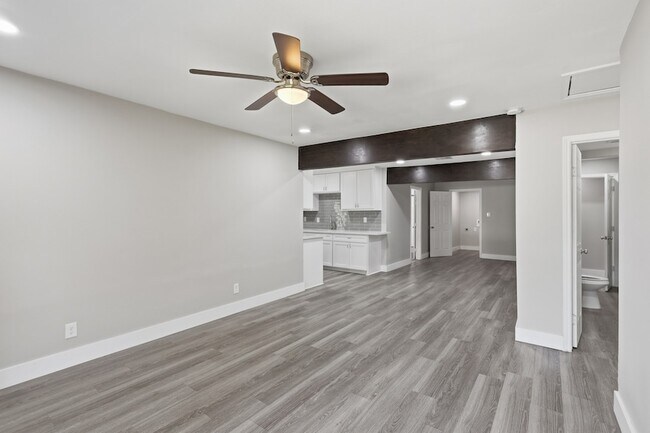 Foto del edificio - 5718 Cherry St