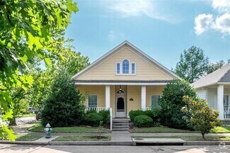 Building Photo - 1605 Spanish Moss Wy