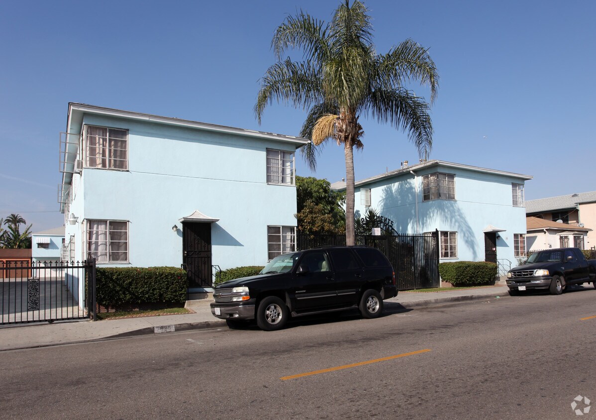 Primary Photo - 7021-7025 Mountain View Ave