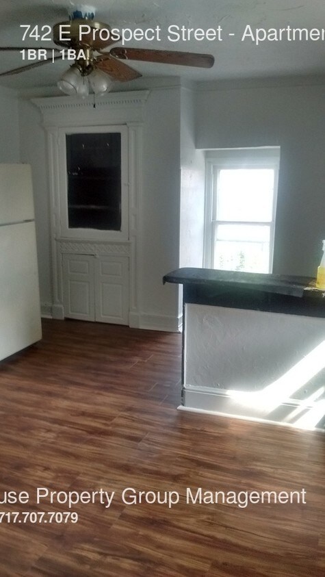 Foto del edificio - 742 E Prospect St