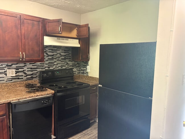 Foto del edificio - Room in Apartment on Stanton Rd SW