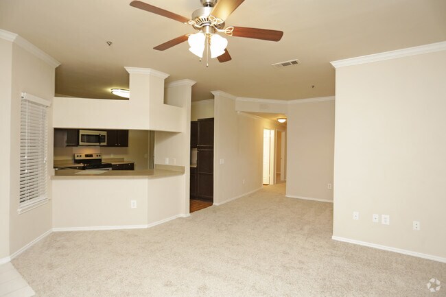 2HAB,2BA - 1,149ft² - COCINA - Fairways at Prestonwood
