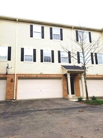 Primary Photo - 255 Evergreen Cir