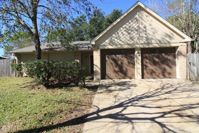 Building Photo - 7126 Aragon Dr
