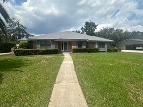 Building Photo - 3657 Cathedral Cove Rd