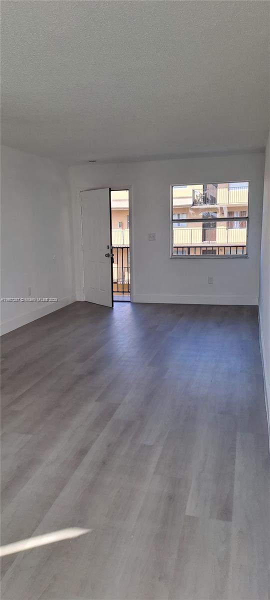 Building Photo - 5421 W 24th Ave