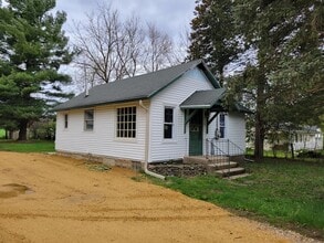 Building Photo - 4727 Dam Rd
