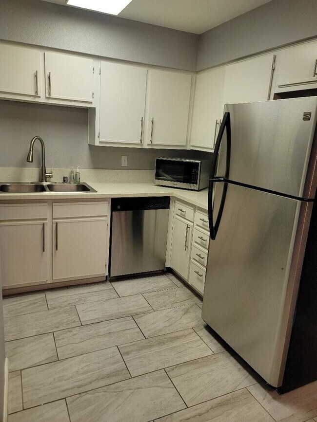 Foto del edificio - 1 Bedroom Condo in Las Vegas