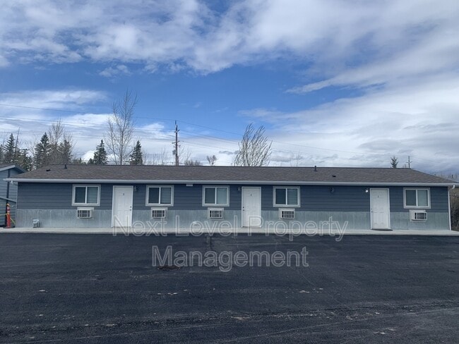 Building Photo - 1730 Montana Hwy 35