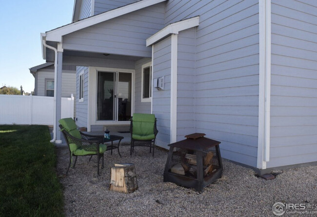 Building Photo - 341 Telluride Dr