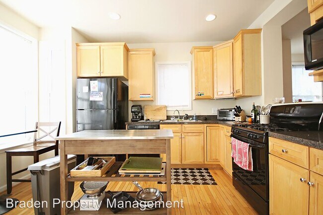 Foto del edificio - 113 Melbourne Park Cir