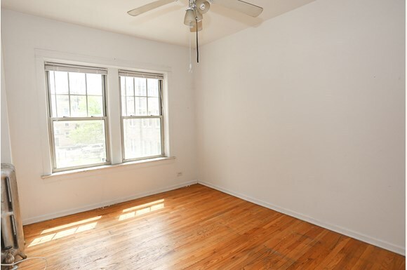 Building Photo - 5103 N Winchester Ave