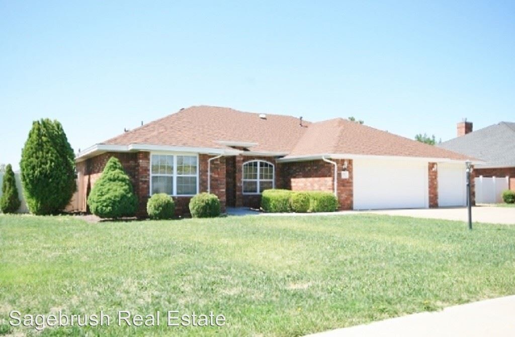 Primary Photo - 3 br, 2.5 bath House - 1913 Raintree Blvd.