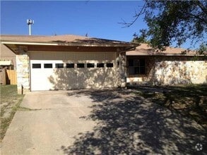 Building Photo - 11404 Powder Mill Trail